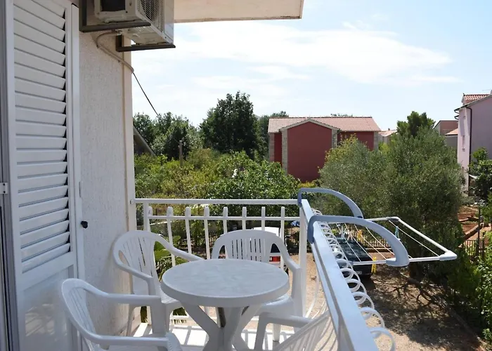 Dana - One Bedroom 3 Appartement